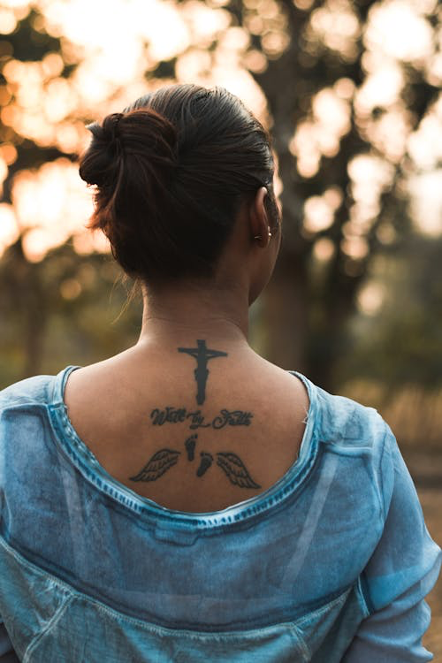 Tatuagem cristã 2024: veja opções para expressar sua fé 3 Tatuagem cristã
