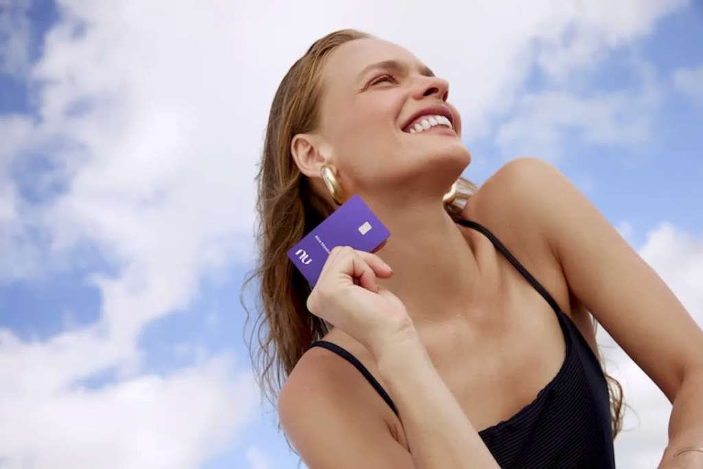 Como ganhar milhas com cartão de crédito Nubank