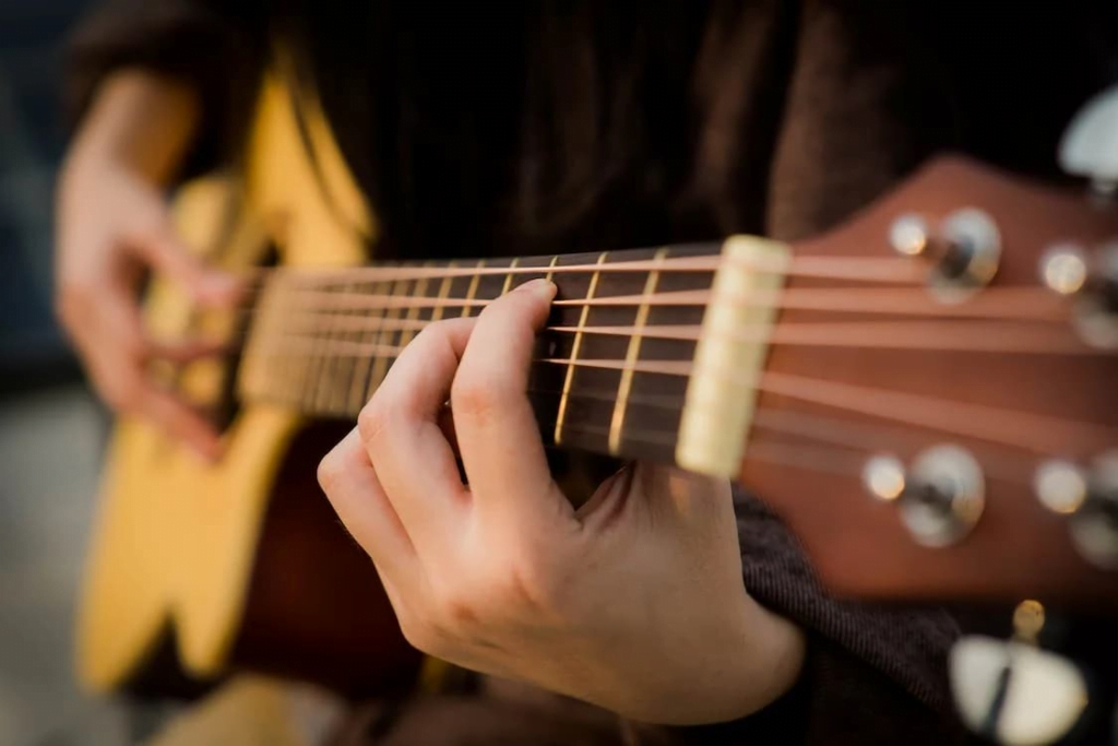 Aplicativo para aprender a tocar violão 2024: conheça e baixe 4 Aprender a tocar violão