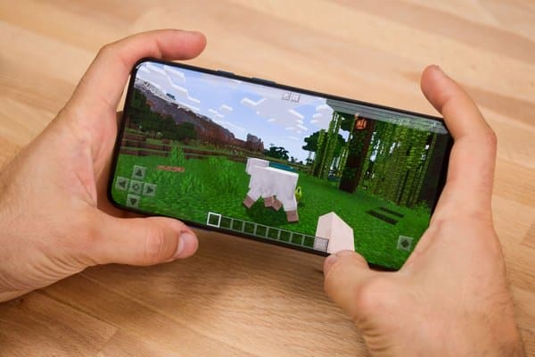 Converter celular em console