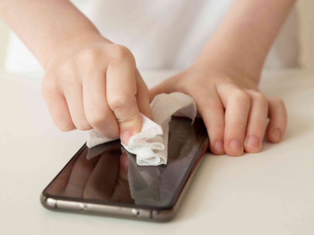 Descubra como limpar o alto-falante do celular rapidamente 2 Como limpar o alto-falante do celular
