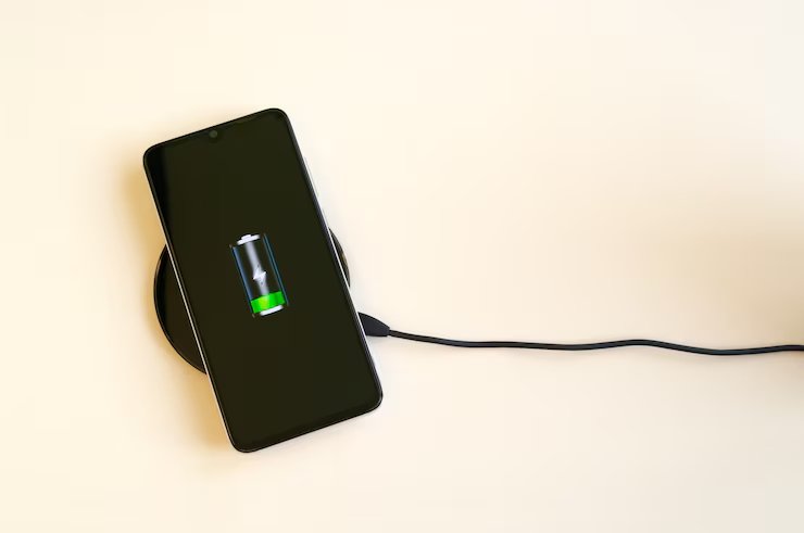 Como funcionam os celulares com carregamento por indução? 3 Carregamento por indução