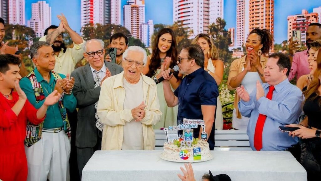 Assistir A Praça É Nossa
