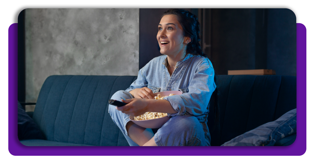 A Pluto TV é gratuita e disponível no celular, TV e computador